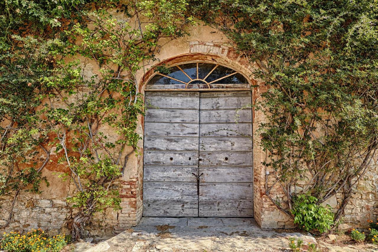 Гостевой дом Fattoria Di Catignano San Giovanni  Экстерьер фото